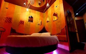 C rooms - Love Motel Monza