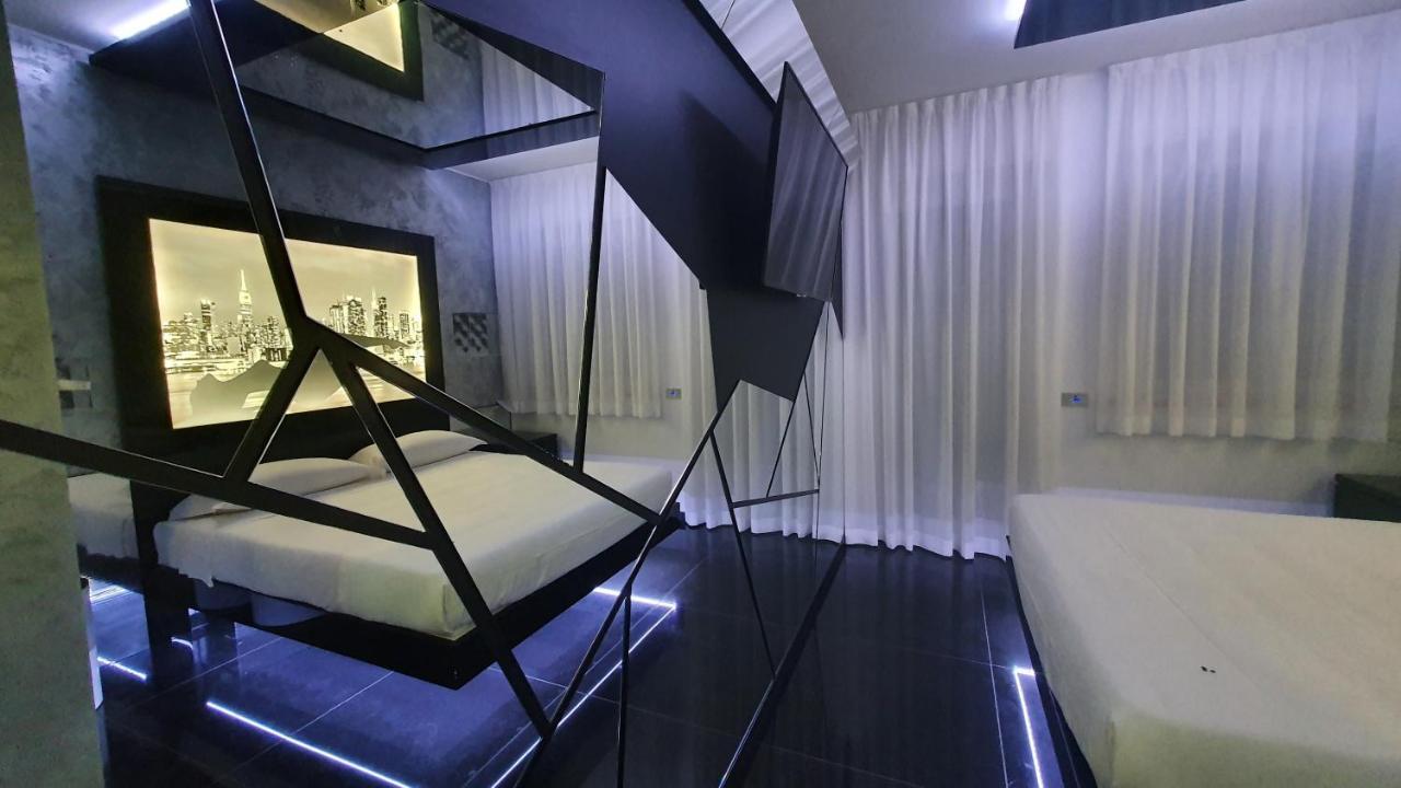 C rooms - Love Motel Monza Cinisello Balsamo Esterno foto